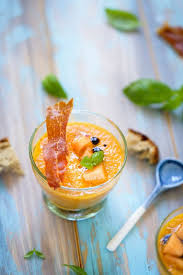Soupe Froide De Melon Chips De Jambon Un Dejeuner De Soleil Recette Recettes De Cuisine Recette Melon Soupe De Melon