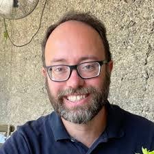 Irving Rivas's Instagram, Twitter & Facebook