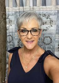 Embracing natural gray hair at 64