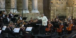 A l'occasion des 150 ans des chorégies d'orange, la programmation est particulièrement soignée, pour célébrer la musique sous toutes ses formes. Choregies D Orange Musiques En Fete Ouvre La Saison Operatique Ventoux Opera