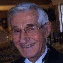 Marshall Van Damme Obituary