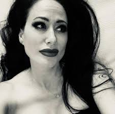 Michelle Palermo's Instagram, Twitter & Facebook