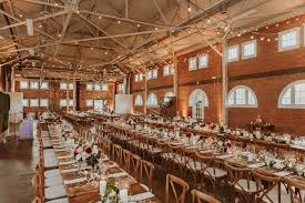 Romantic Rustic San Diego Wedding At Brick Liberty Station Junebug Weddings San Diego Wedding Rustic Chic Design Junebug Weddings