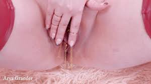 Pussy Jewelry – Vagina Piercing with 6 Rings: German Stockings Porn