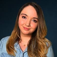 Lindsay Sudul's Instagram, Twitter & Facebook