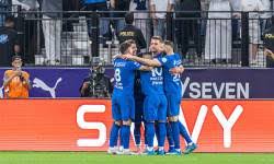الهلال يمطر شباك الخليج بخماسية ويواصل انطلاقته المثالية في الدوري السعودي