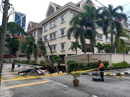 We are specialised in aircond, electrical. Section Of Jalan Taman U Thant Closed After Sinkhole Causes Road Collapse The Star