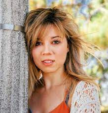 Jennette mccurdy in dirty little weasels on comedy bang bang. Jennette Mccurdy Family In Detail Mother Father And Brothers Familytron