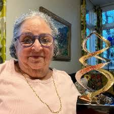 Kathryn Stein's Instagram, Twitter & Facebook