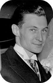 No Mirando A Nuestro Daño