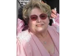 Pamela Sadler's Instagram, Twitter & Facebook