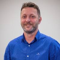 100+ profilů „Jareš“