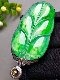 Grade A Jade Untreated Natural Jadeite Chinese Style Leaf Pendant Jade Accessories Jade Jewelry Jade Pendant