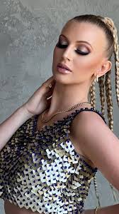 2022 behind the scenes (too pretty not to post). It was fun glamming  @alexiss_clarkk for the cover page of @ellementsmagazine @gmaromagazine.  Sultry glam and glowww is one of my signature look.🤍🤍🤍, 📸 ...