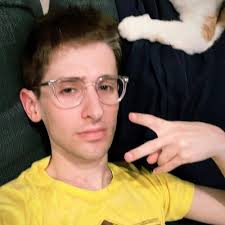 Josh Dodge (@giantlylittle)