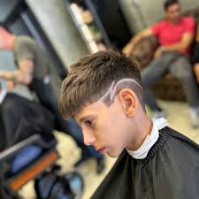 Atualizando o Feed com um corte infantil! Para agendamentos, click no link  e agende agora mesmo: https://barb.page.link/7q1WF