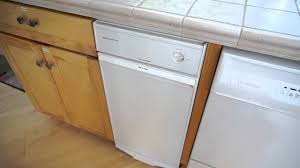 It's designed to provide amazing trash compacting and minimizing of. Using The Trash Compactor In The Kitchen Youtube