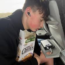 One of our day regulars, little drummer boy!. I cannot confirm if this was  just after speaking to Jerry... #UTI