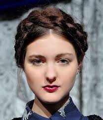 A crown braid consists of a braid (or two braids) that follows the while the crown braid most commonly starts at the front of the head, there are some exceptions like the. Crown Braid How To Get The Hairstyle Stylecaster