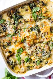 Chicken and mushrooms cooked in a creamy garlic parmesan herb cream sauce in one pan in under 30 minutes. Chicken Mushroom And Spinach Lasagna Little Broken