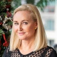 Anne Stiles's Instagram, Twitter & Facebook