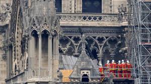 The most famous of the gothic cathedrals of the middle ages, it is distinguished for its size, antiquity, and architectural interest. Notre Dame De Paris L Entreprise Chargee De L Echafaudage Exclut Toute Responsabilite Dans L Incendie Le Soir