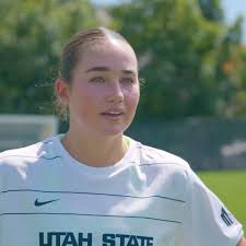 Tess Werts had a goal and two assists in today’s Blue & White scrimmage 🙌