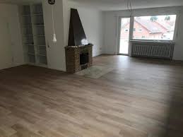 Es fehlt an wohnraum, an unterstützung und oft müssen die jungen leute noch lernen auf eigenen beinen zu stehen. 3 Zimmer Wohnung Zu Vermieten Stiftsallee 61 32425 Minden Minden Lubbecke Kreis Mapio Net