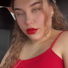 Mother at Universal needs size 6 diapers and wipes?