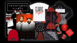 The official website of twenty one pilots. Twenty One Pilots On Twitter Blankets Socks Ornaments Oh My Clique As Frick Merch For The Holidays Https T Co M7dcciwikp Https T Co Fh1aai8o1g