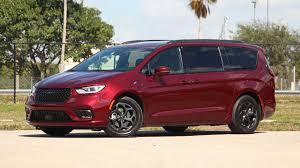 Your pacifica hybrid runs on 100% electricity until your battery power runs out after 32 miles. 2021 Chrysler Pacifica Hybrid Review Unplug And Play
