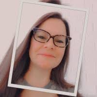 Lisa Epperly's Instagram, Twitter & Facebook