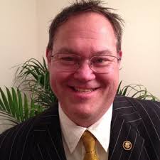 Tim H Mills (@THMills)