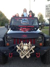 How Will You Decorate For Halloween Do You Decorate Your Vehicle Jeep Halloween Cool Jeeps Jeep Halloween Car Decorations