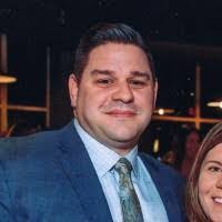 Randall Goss's Instagram, Twitter & Facebook