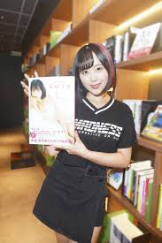 🍭 夜道雪［インタビュー］最大露出＆最高傑作の2nd写真集が完成！「“夜道雪のグラビア集大成”として、今まで細々とやってきたグラビアの成果が見られる」  - Pop'n'Roll(ポップンロール)