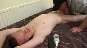 Sensational experiences 557170 Gay Porn Video - TheGay.com