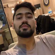 SINGING WRONG LYRICS WITH CONFIDENCE IS AN ART. AND I'M AN ARTIST.