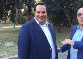 Nato a latina nel 1971, lavora presso la pfizer e inizia una carriera sindacale nell'ugl, di cui diventa vicesegretario generale dal 2014 al 2018, anno in cui viene eletto. Latina Lega Durigon Roma Latina Una Priorita Per Il Governo