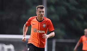 Official twitter account of ukrainian footballer of @fcshakhtar yevhen konoplyanka every game is special. Konoplyanka Vybyl Na Dva Mesyaca Iz Za Travmy I Ne Pomozhet Sbornoj Football Ua