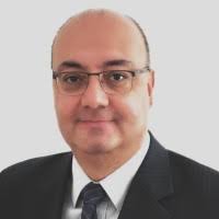 100+ “Dr. Martin” โพรไฟล์