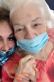 BadhaiHoMaaHuiHai When my daughter was born, the house was buzzing with  excitement. Everyone's eyes were