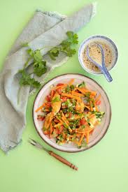 Salade Asiatique Au Poulet Recettes De Cuisine Cuisine Asiatique Recette Asiatique