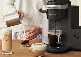 Review of coffee makers from delonghi in 2021. Amazon Drops Prices For Keurig Ninja And De Longhi Coffee Machines Digital Trends