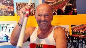 München 1972 olympiasieger bernd kannenberg ist tot geher bernd kannenberg feierte 1972 in mün. Wir Gratulieren Speerwurf Olympiasieger Wolfermann Zum 70 Sport Themen Br De