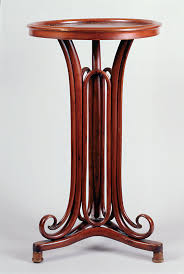 Thonet Lese Tisch Nr 1 Second Improved Version After 1881 Bentwood Chairs Furniture Accessories Furniture Design