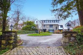 The Bronx S 10 Most Expensive Houses For Sale Right Now Bronx House Expensive Houses For Sale Expensive Houses
