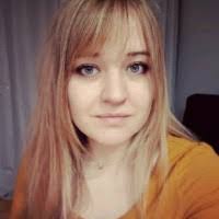 Anna Dziok's Instagram, Twitter & Facebook