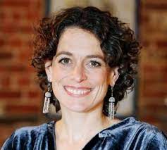 Maybe you would like to learn more about one of these? Alex Polizzi The Hotel Inspector A Brilliant Beautiful Gutsy Gal Just Love Her And She S A Curly Haired Sister X Curly Hair Styles Hair Styles Hair