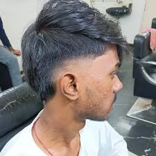 haiyrstylist @mr.aman._17 #haiyrstyle #makeover #haiyrfashion #follwme for  all types and different cutting #✂️#rough cut hairstyle#Burstfade #haircut  @lk_mens_hair_studio